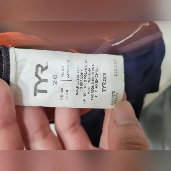 TYR hexa suit size 26 - Picture 3 of 3